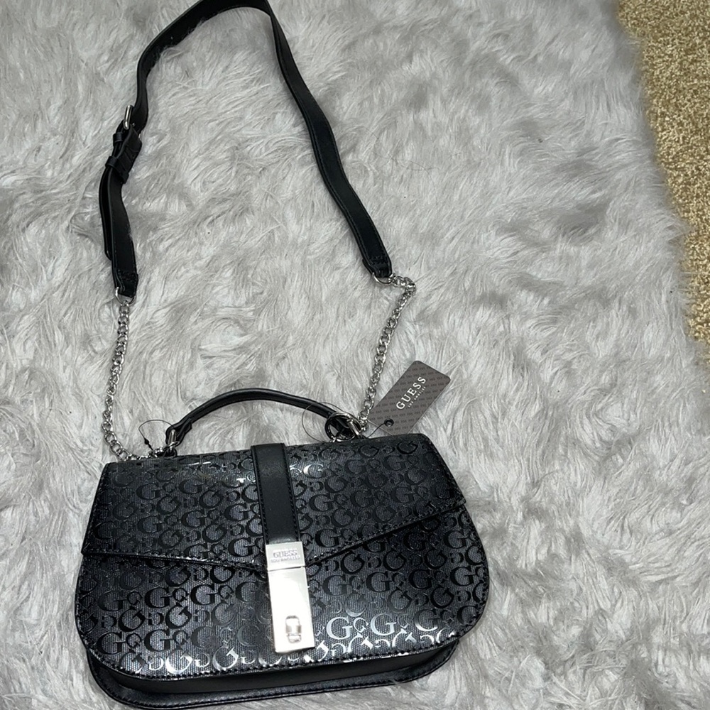 GUESS SLING BAG / black